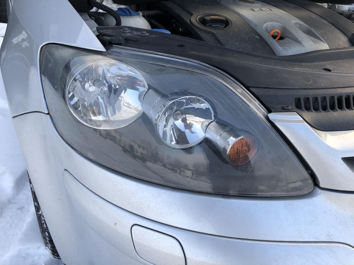 VW Golf Plus 5M Scheinwerfer rechts Headlight Licht vorne Lampe vorne 5M1941006B