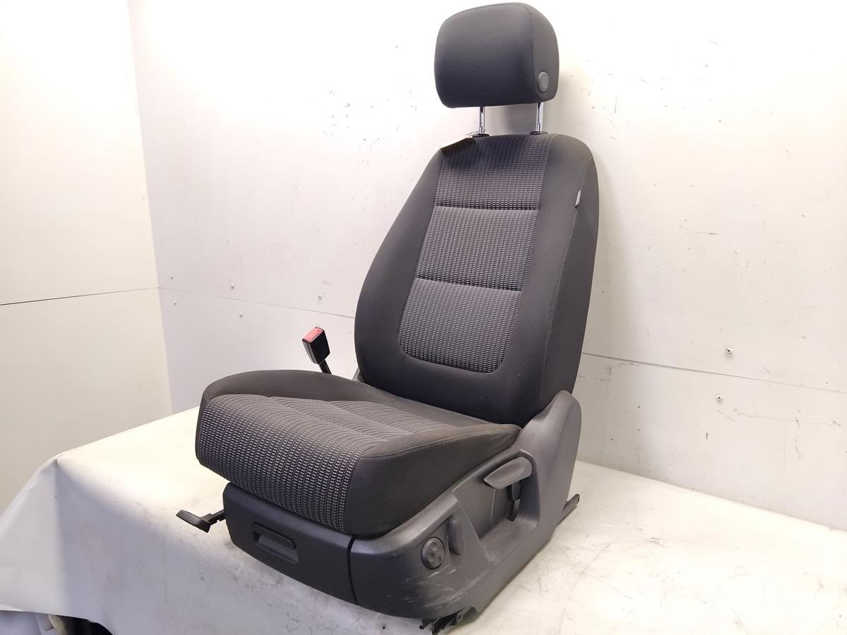 Seat Alhambra 7N Sitz vorn links Fahrersitz beheizt Stoff titanschwarz Bj.2015