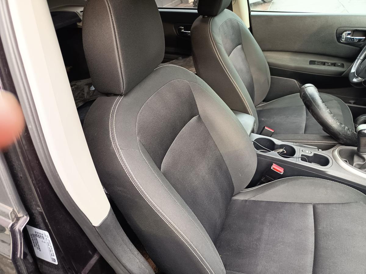 Nissan Qashqai original Sitz vorne rechts Beifahrer Stoff Baujahr 2013