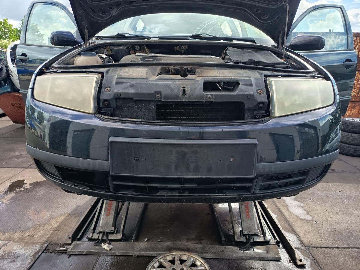Skoda Fabia 6Y original Sto&szlig;stange F&auml;nger vorn Front F9R Black Magic Bj 2004