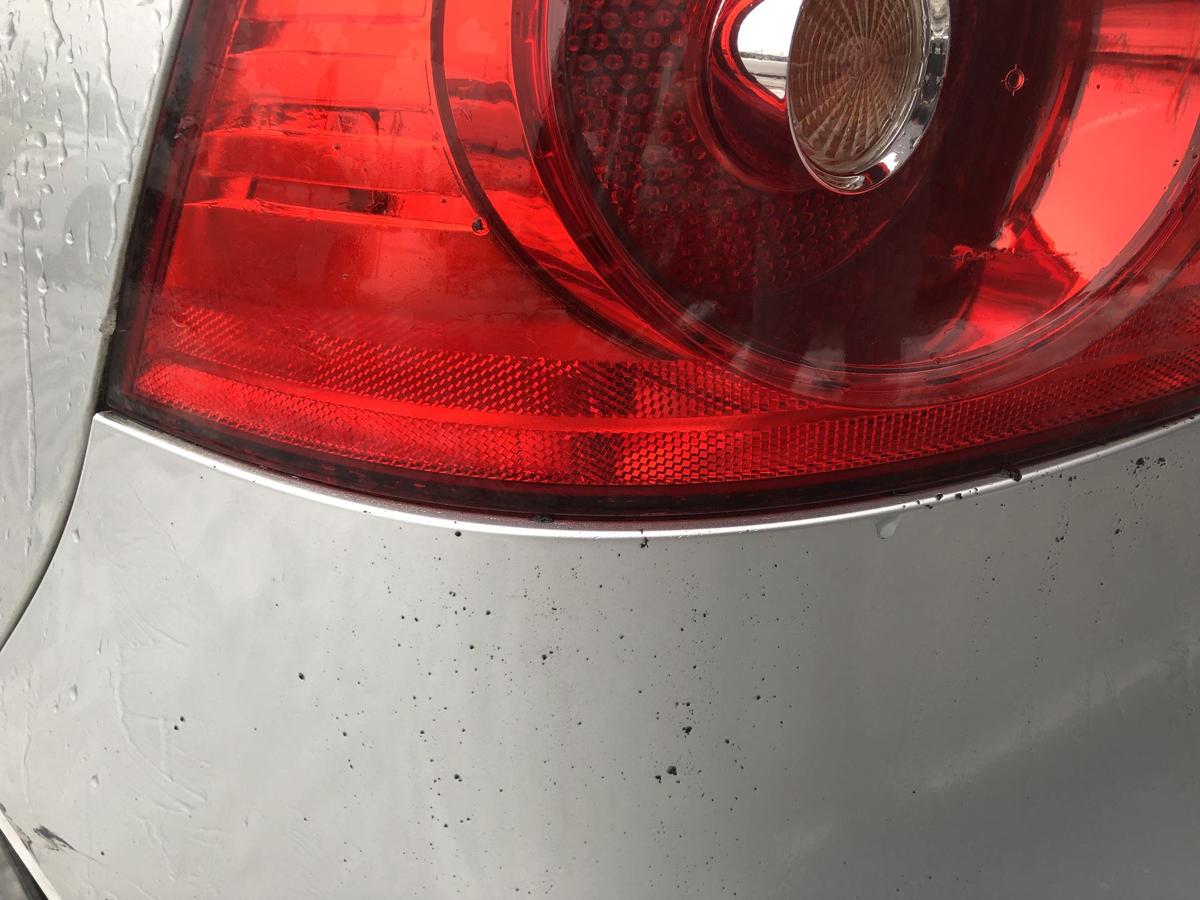 VW Golf 5 V 1K R&uuml;ckleuchte au&szlig;en links Ecke R&uuml;cklicht Heckleuchte 3 und 5 t&uuml;rer