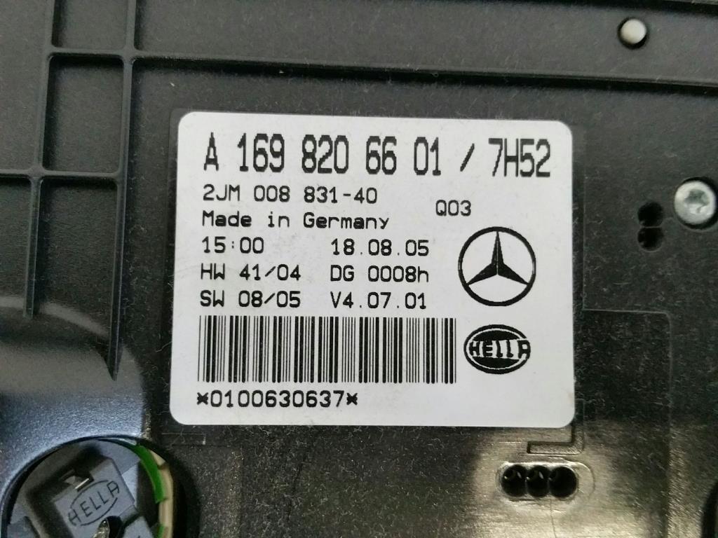 Mercedes A-Klasse W169 Bj.05 Innenleuchte mit Leseleuchten A1698206601