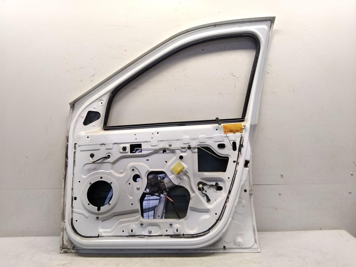 Dacia Logan Kombi Tür vorn rechts Beifahrertür weiss OV369 Ice white bc BJ2008
