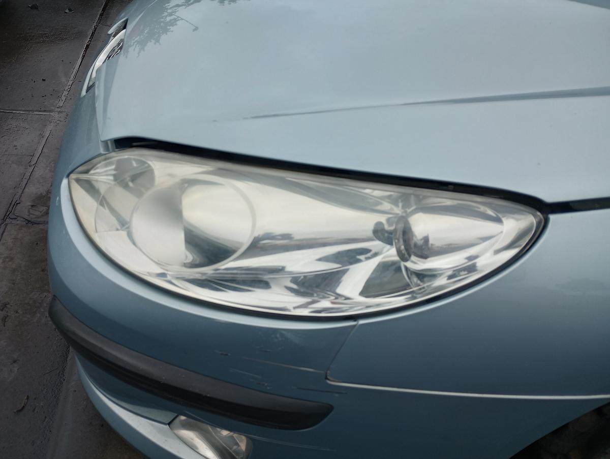 Peugeot 407 SW orig Scheinwerfer links Halogen Front Bj 2006