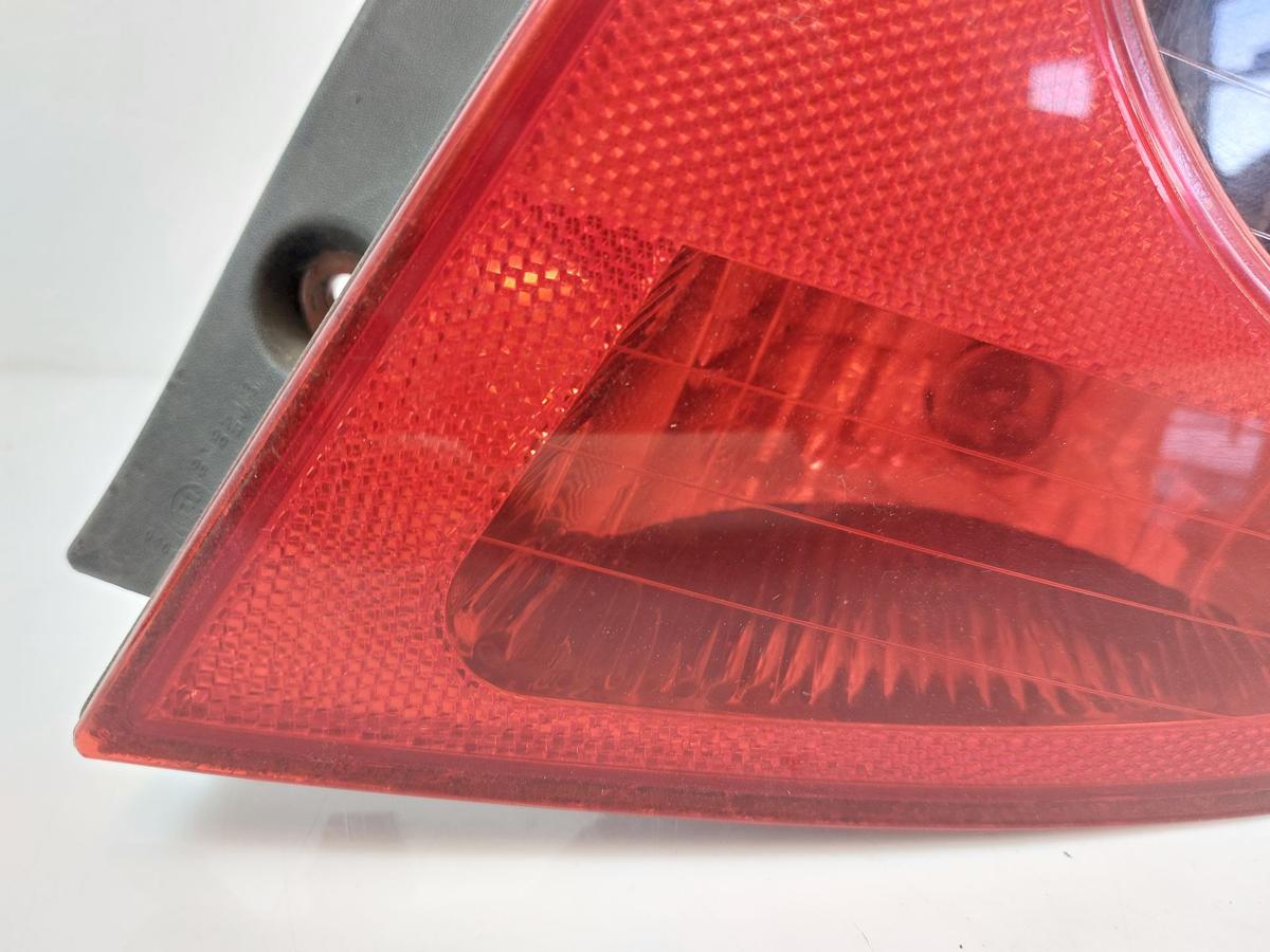 Renault Clio 3 III R Rückleuchte rechts Rücklicht Heckleuchte 3 türer