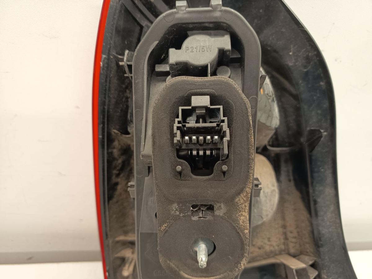 Renault Twingo II original R&uuml;ckleuchte rechts Heck Schluss Licht Bj 2009