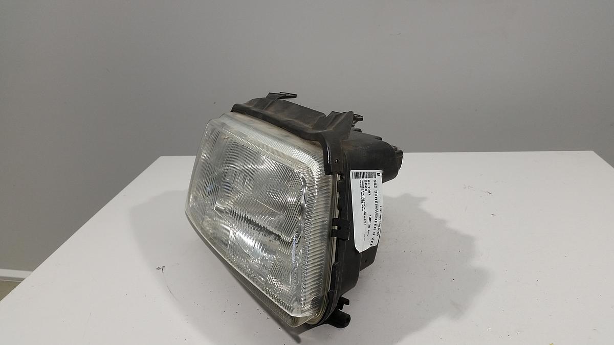 AUDI 8D,AUDI A4,S4, Baujahr: 1994-2001, original Scheinwerfer rechts, leichte Kratzer