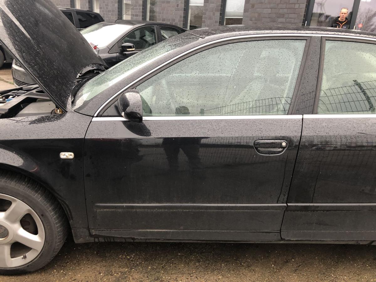 Audi A4 8E B6 Limo Tür vorne links Fahrertür Rohbau LZ9W Ebonyschwarz