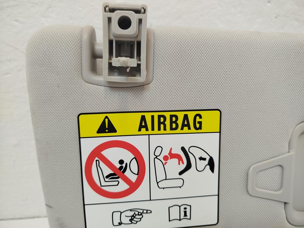 Smart #1 HX11 Pulse Sonnenblende vorn rechts mit Spiegel Frontscheibe