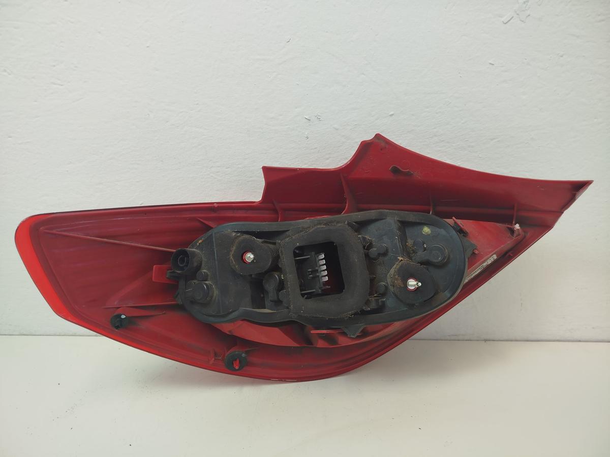 Opel Corsa D R&uuml;ckleuchte rechts R&uuml;cklicht Heckleuchte nur 3 t&uuml;rer 2006-2014 OEM