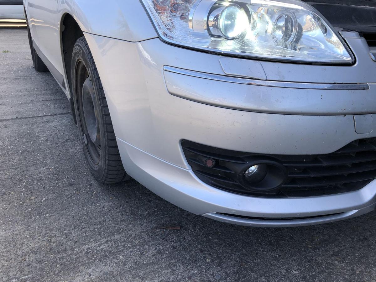 Citroen C4 Typ L Sto&szlig;f&auml;nger vorn Frontsch&uuml;rze PDC SRA Nebel EZR grau bis 2008