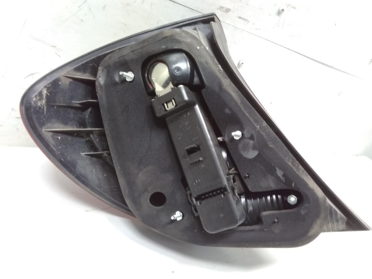 Mercedes C203 Sportcoupe MOPF original R&uuml;ckleuchte Heckleuchte rechts Bj.2006