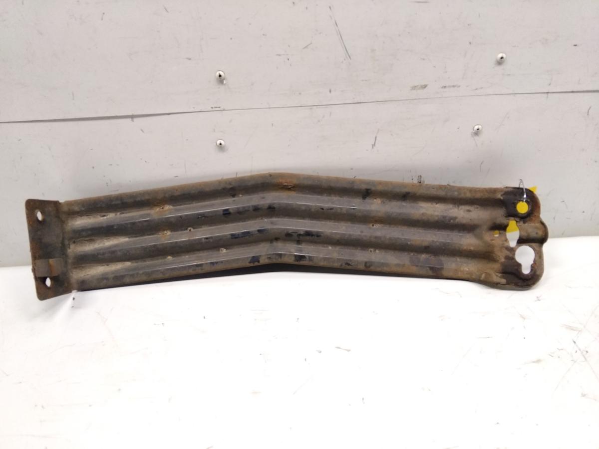 VW Caddy 2K Kasten original Reserveradhalter BJ2008