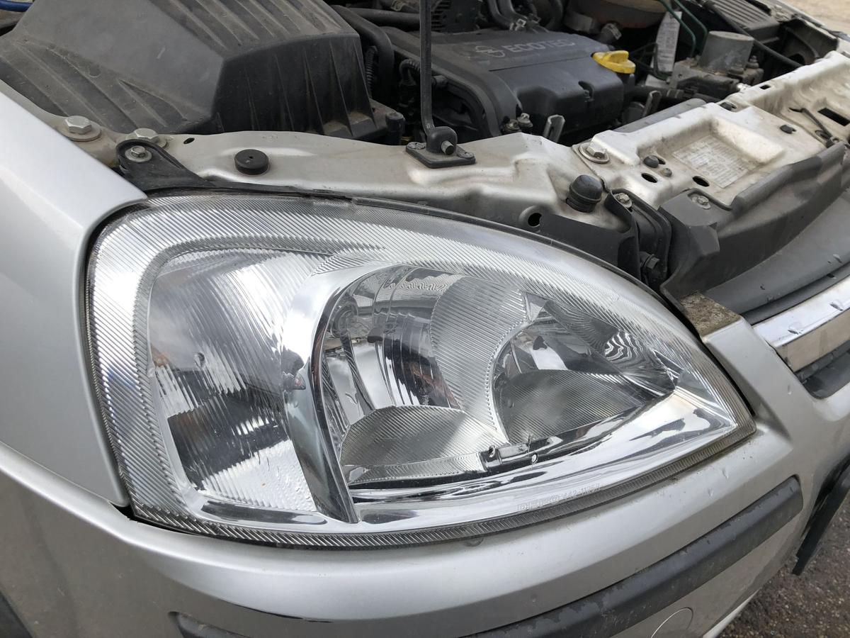 Opel Corsa C Scheinwerfer Hauptscheinwerfer Frontscheinwerfer vorn rechts DEPO