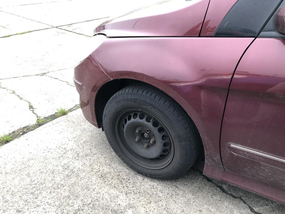 Mercedes B Klasse W245 Kotfl&uuml;gel vorn links Fahrerseite 597 Saturnrotmet