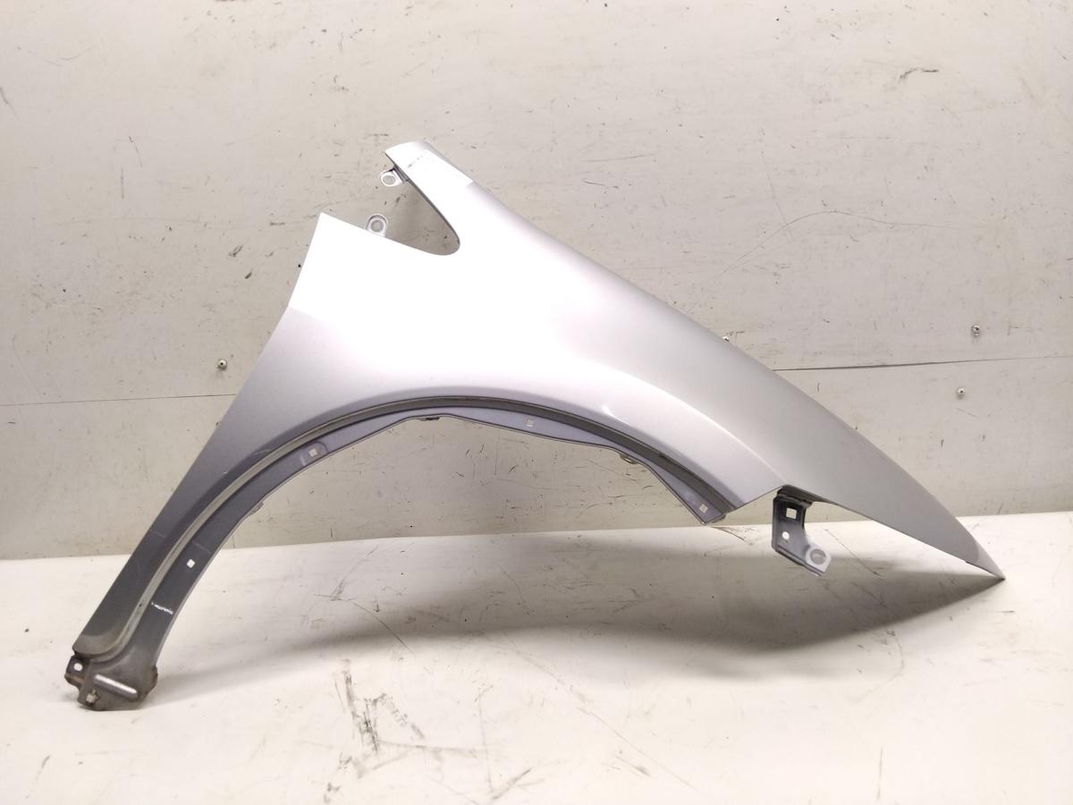 Honda Civic 8 FK1 original Kotfl&uuml;gel vorn rechts silbermetallic BJ2008