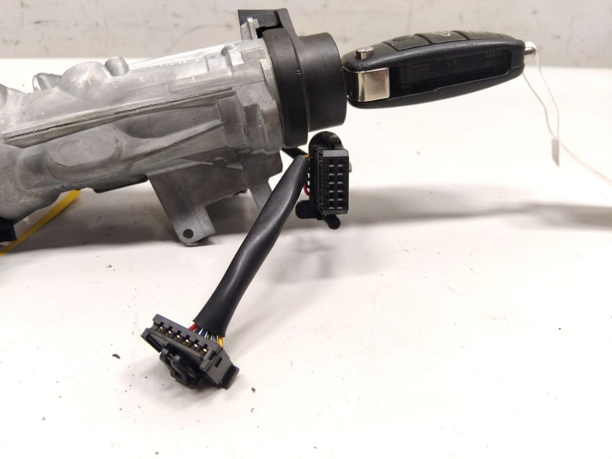 Audi A3 8P Facelift original Z&uuml;ndschlo&szlig; mit Lesespule und Schl&uuml;ssel Bj.2013