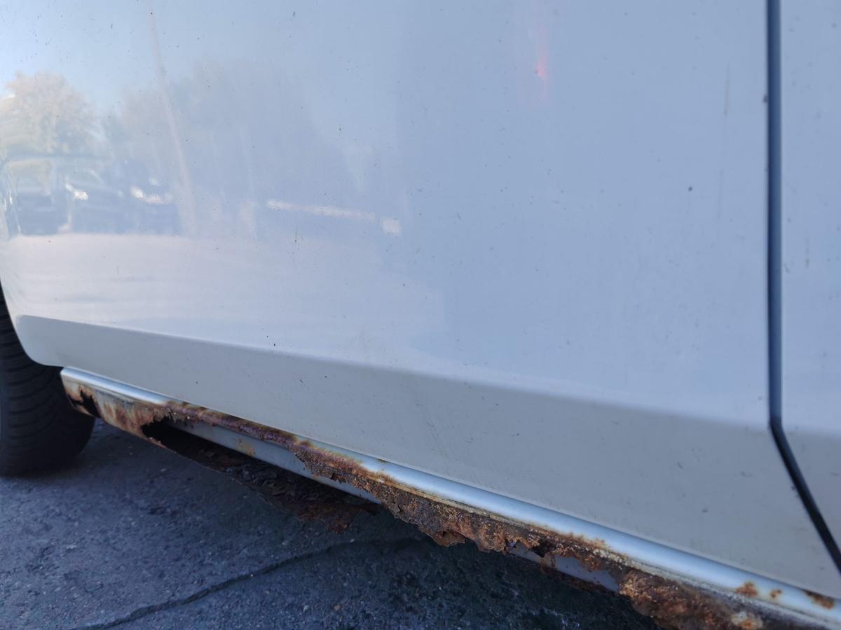 Daihatsu Materia M401 Fahrertür Tür Autotür vorn links Rohbau W09 White ROST