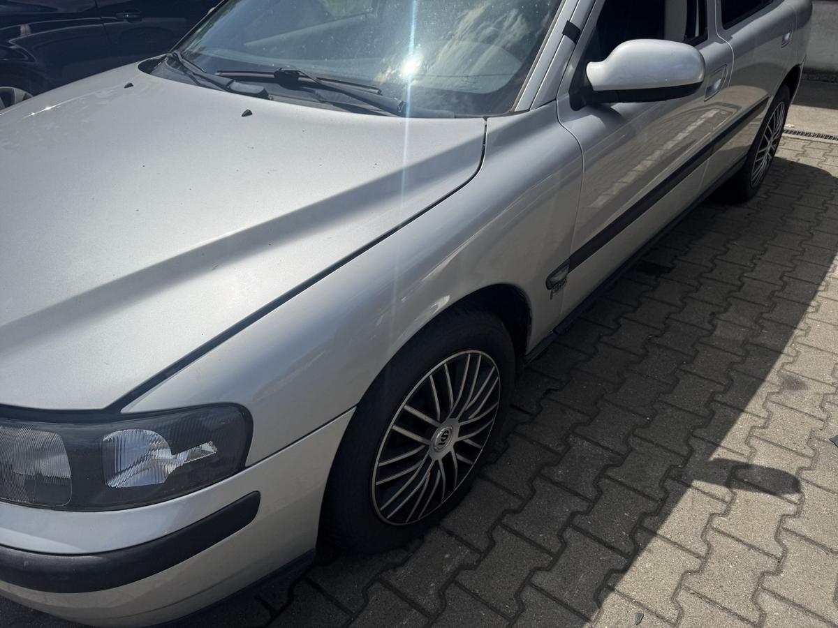 Volvo S60 original Kotfl&uuml;gel vorn links 426 silbermetallic Bj.2002