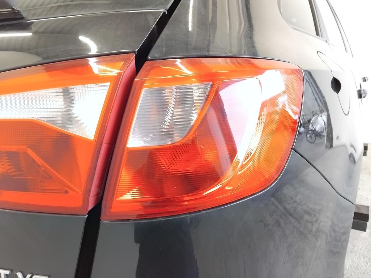Seat Ibiza ST Kombi 6J original R&uuml;ckleuchte Heckleuchte rechts BJ2012