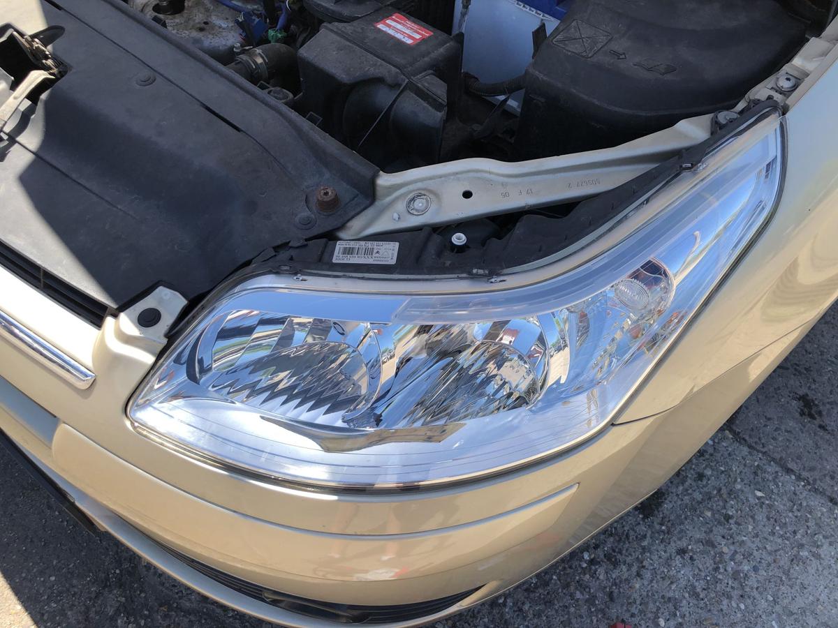 Citroen C4 Typ L Scheinwerfer links Hauptscheinwerfer Halogen Valeo OEM