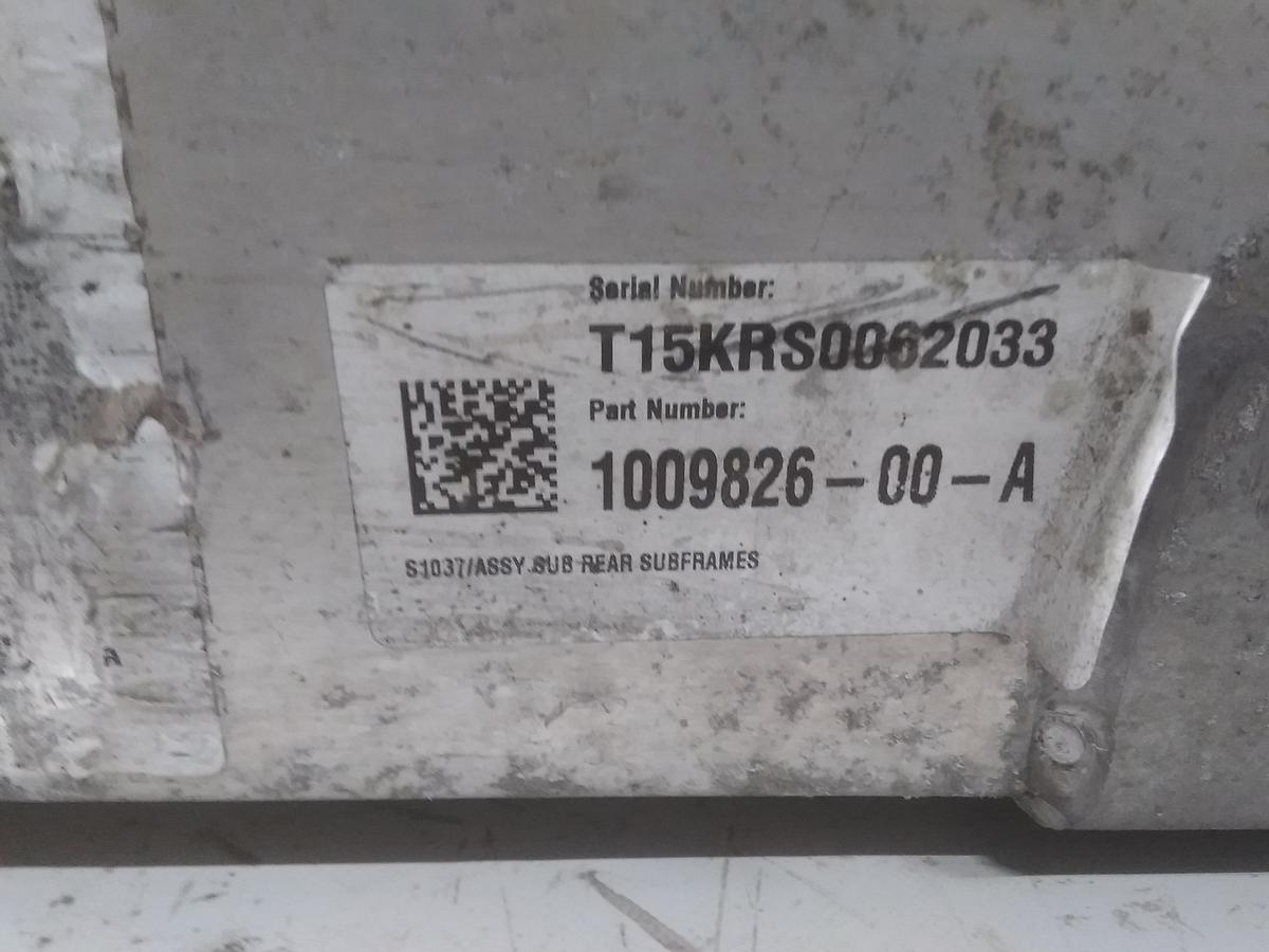 Tesla Model S P90D original Hinterachstr&auml;ger