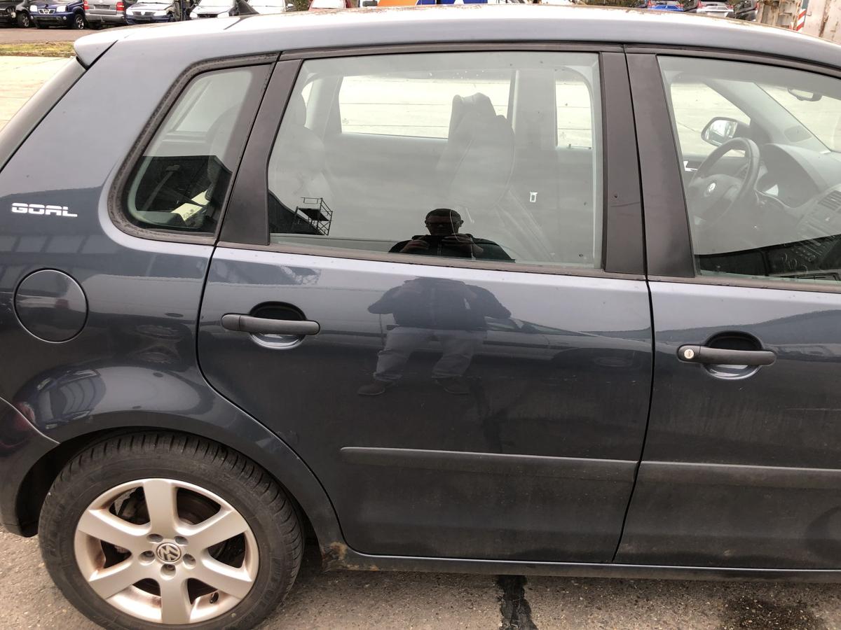 VW Polo 9N3 T&uuml;r hinten rechts Fondt&uuml;r im Rohbau LC7V grau auch 9N1