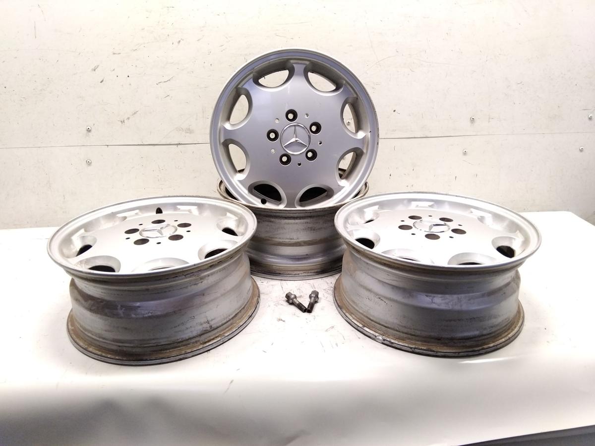Mercedes Benz E Klasse W210 W124 original Satz Alufelgen A2104010302 BJ1999