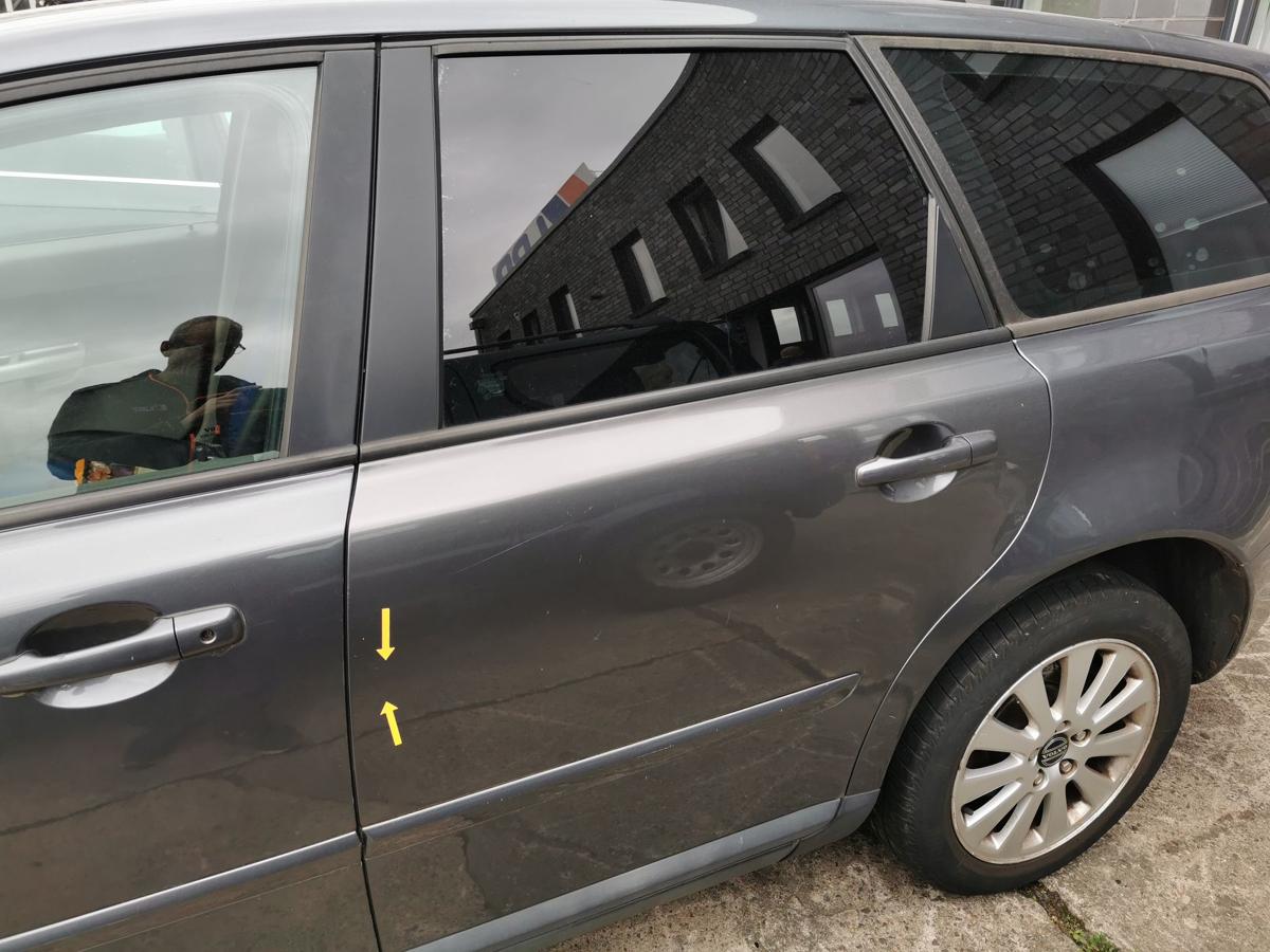 Volvo V50 M Tür Autotür Rohbautür Fondtür hinten links 45500 Titanium Grey DELLE