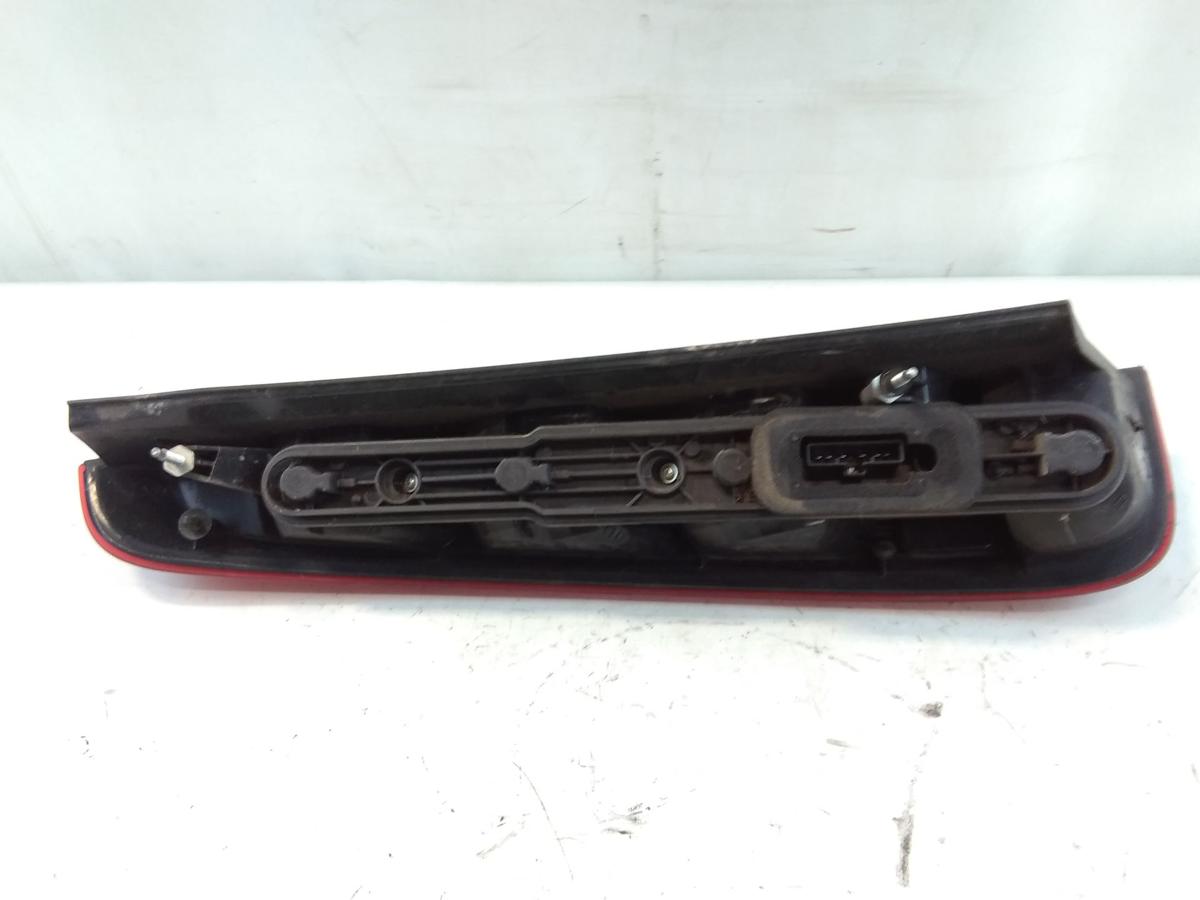Ford C-Max 1 Facelift original Rückleuchte Heckleuchte rechts BJ2007