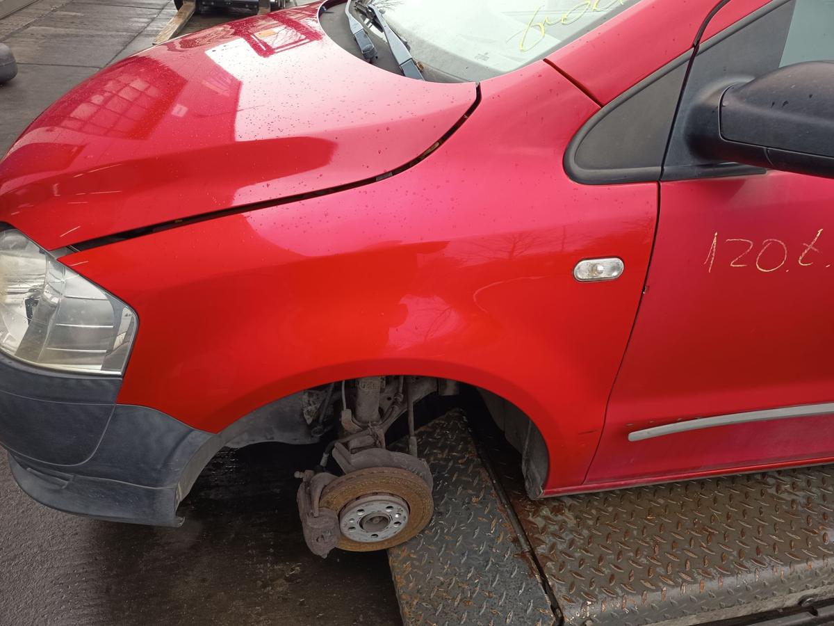 VW Fox original Kotfl&uuml;gel links Front Y3D Tornadorot Baujahr 2007