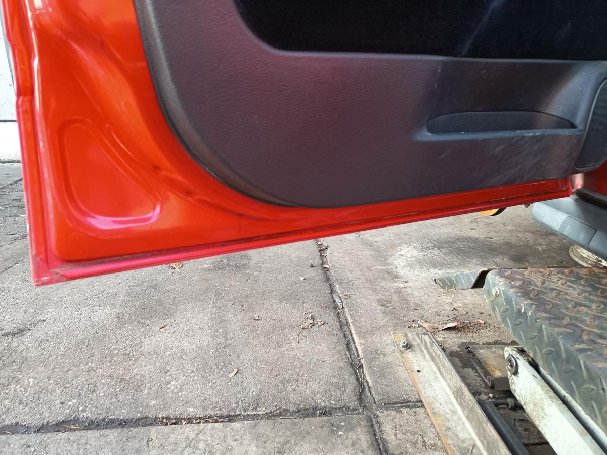 Opel Astra G 5 T&uuml;rer original T&uuml;r vorne links Y547 Magmarot Baujahr 1998