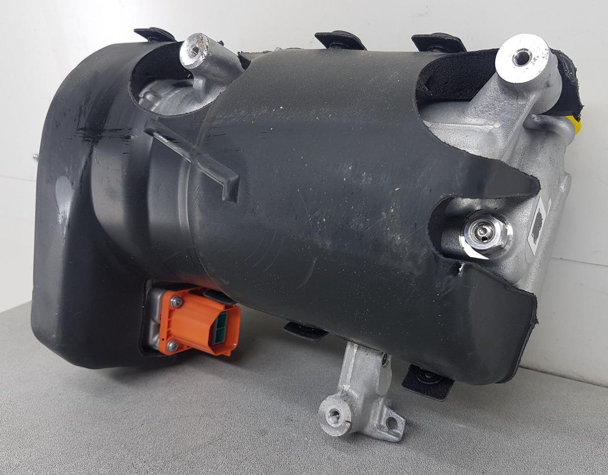 Tesla Model Y Klimakompressor Bj2025 1501256-01-L R1234yf