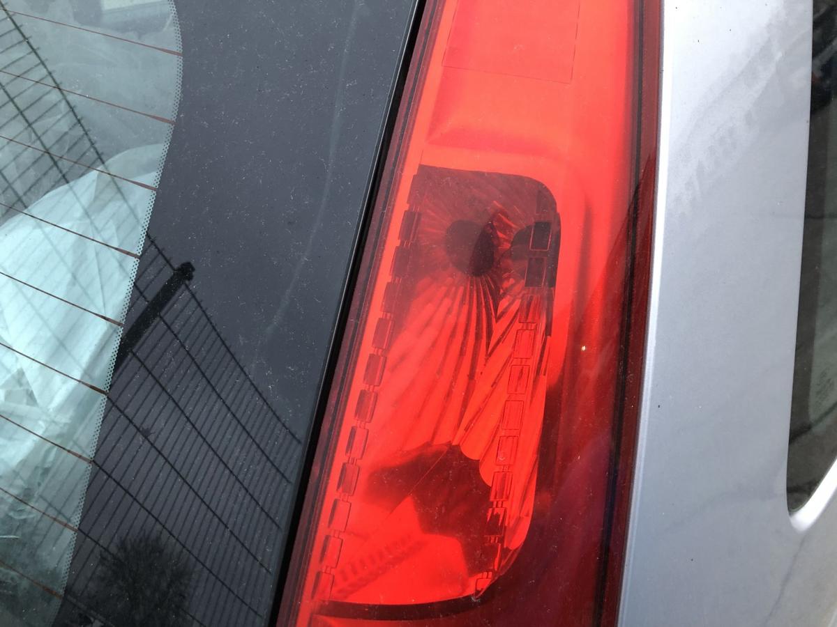 Ford Fiesta JD3 JH1 ab05 R&uuml;ckleuchte rechts R&uuml;cklicht 5t&uuml;rer Lampe hinten