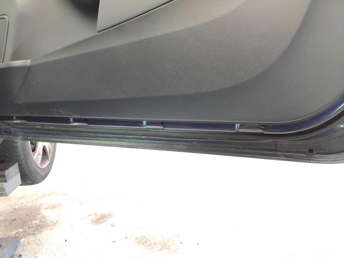 Ford Fiesta JA8 T&uuml;r vorn rechts Beifahrert&uuml;r 3-T&uuml;rer Atlantikblaumetallic BJ2011