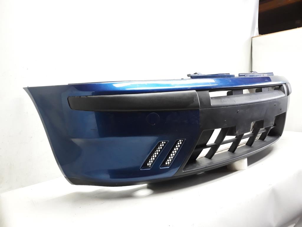 Fiat Punto 188 original Sto&szlig;f&auml;nger Sto&szlig;stange vorn 73524688 3t&uuml;rig Bj2001