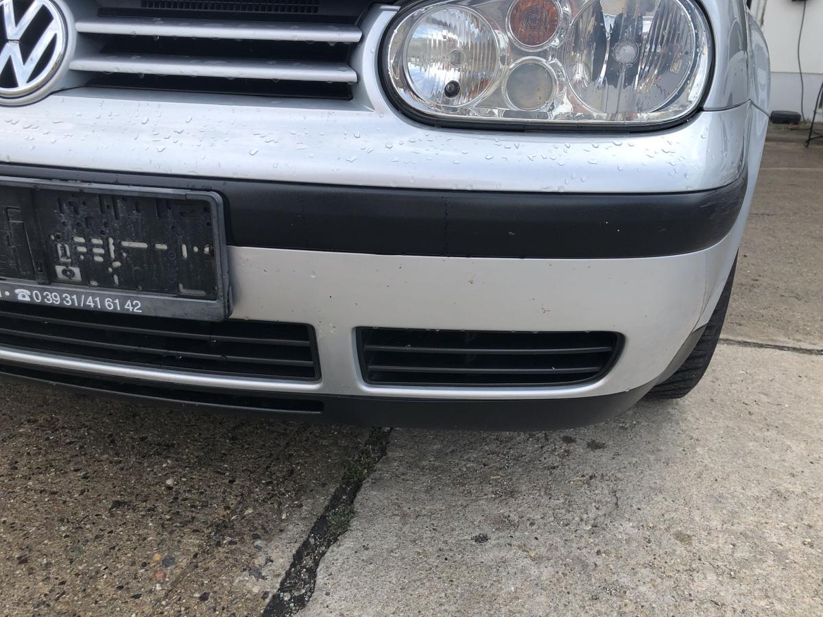VW Golf 4 IV 1J Sto&szlig;f&auml;nger vorn Frontsch&uuml;rze Sto&szlig;stange LA7W Reflexsilber Met