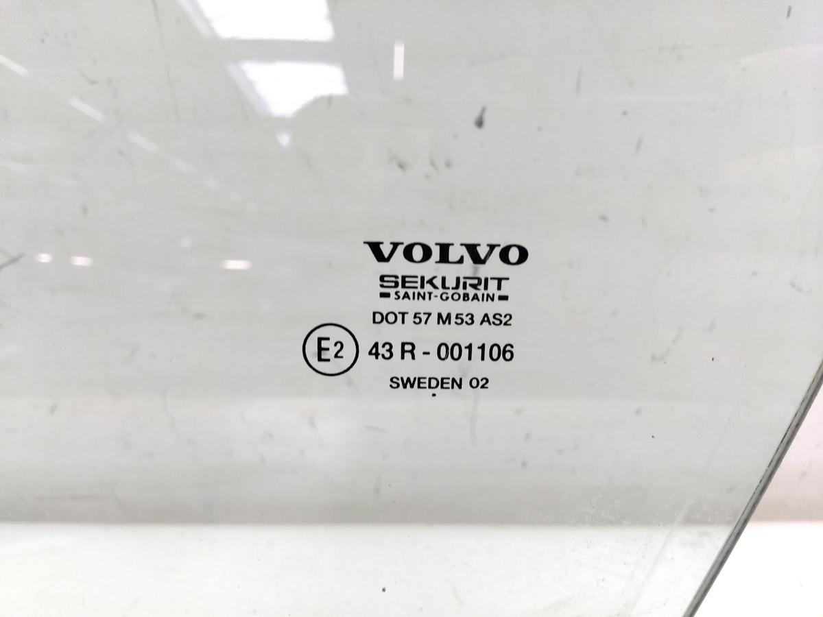 Volvo V70 II T&uuml;rscheibe vorn links gr&uuml;ncolor Bj.2002