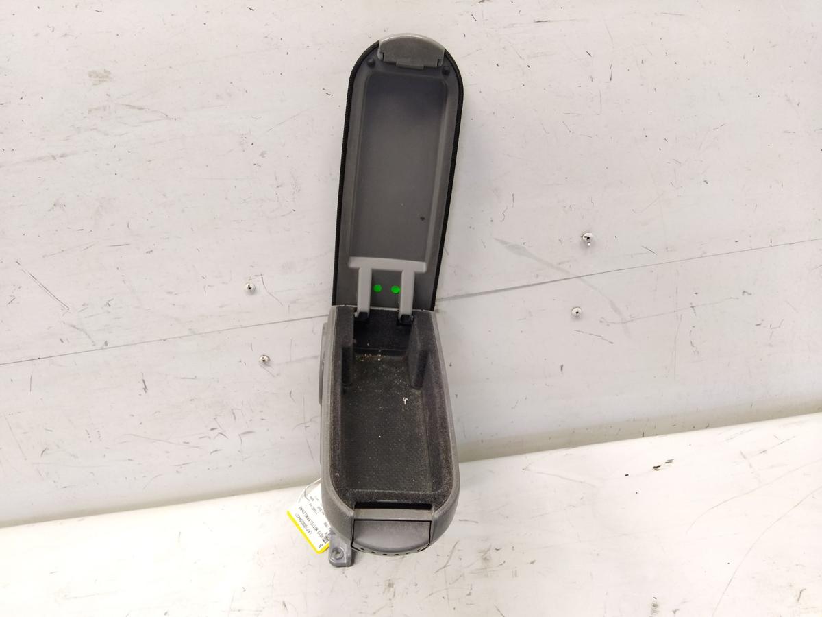 VW New Beetle 9C original Mittelarmlehne Plastik grau mit Stoff schwarz Bj.1998