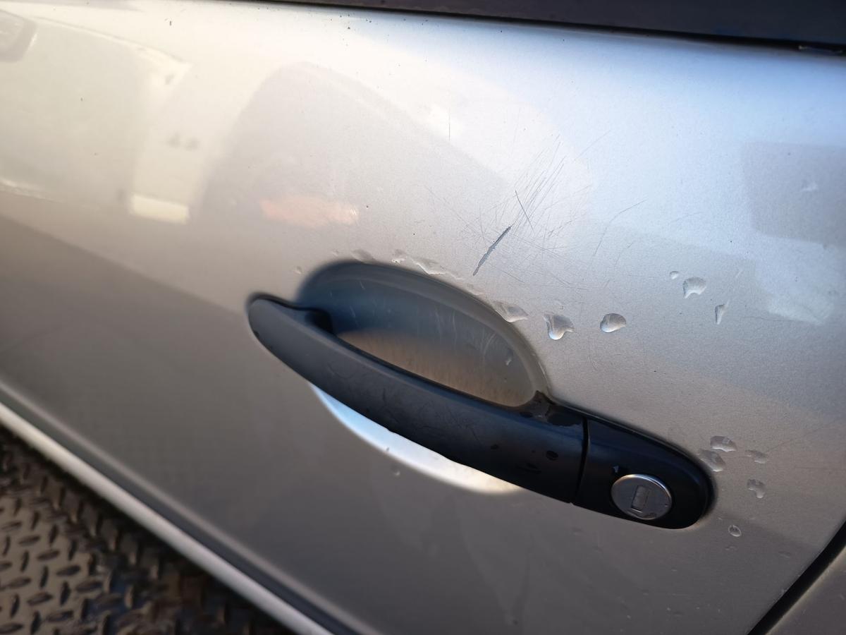 Skoda Fabia 6Y original T&uuml;r vorn links Fahrer F7T Diamantsilber Bj 2002