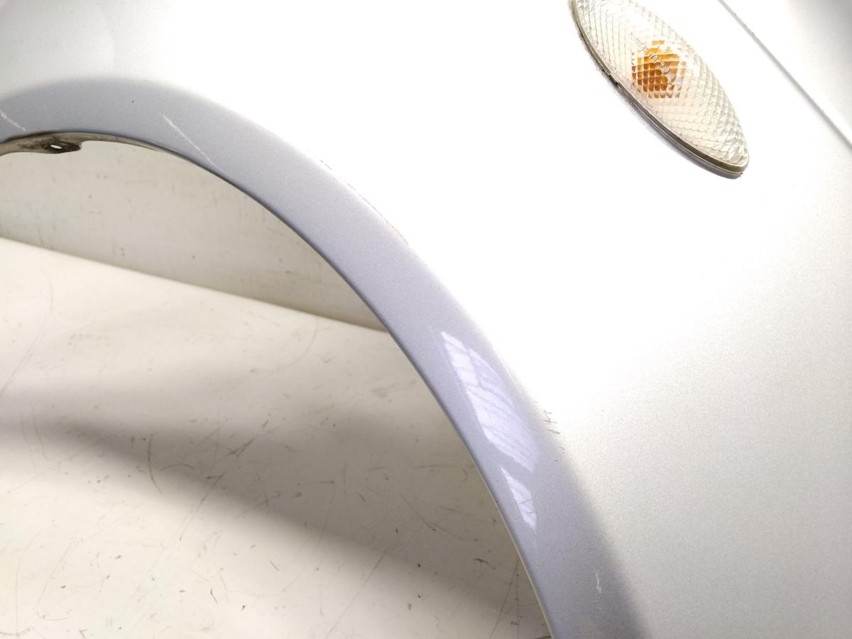 Toyota Yaris P1 original Kotfl&uuml;gel vorn rechts 199 silvermetallic BJ2002