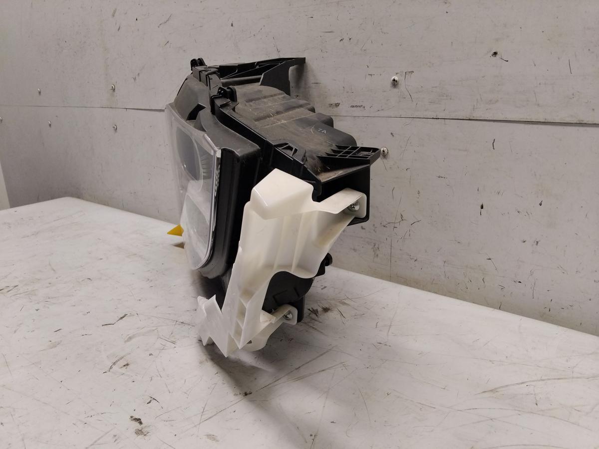 Mitsubishi Eclipse Cross original LED Scheinwerfer rechts Facelift ab 03/2021