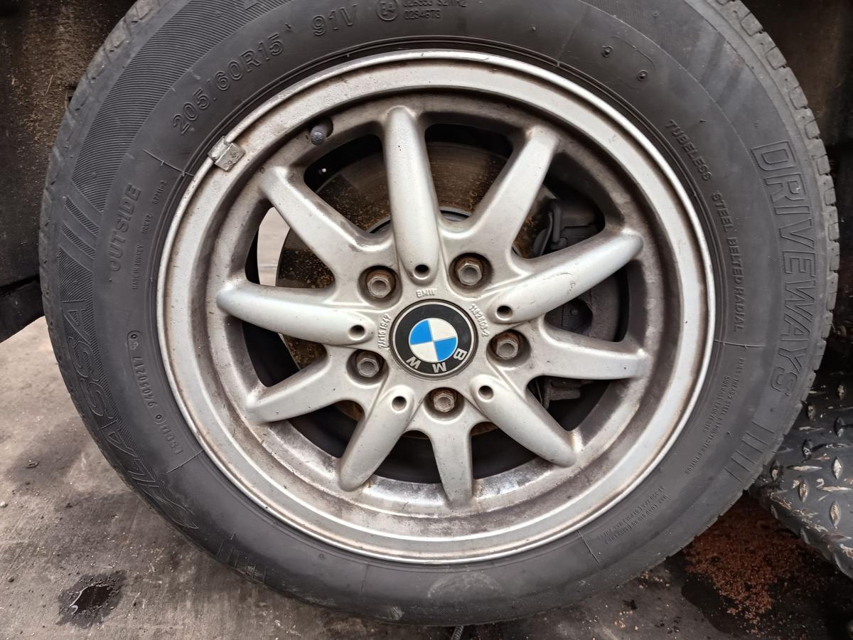 BMW 3er E36 Compact Bj 1997 original Satz Alufelgen 7Jx15 ET47