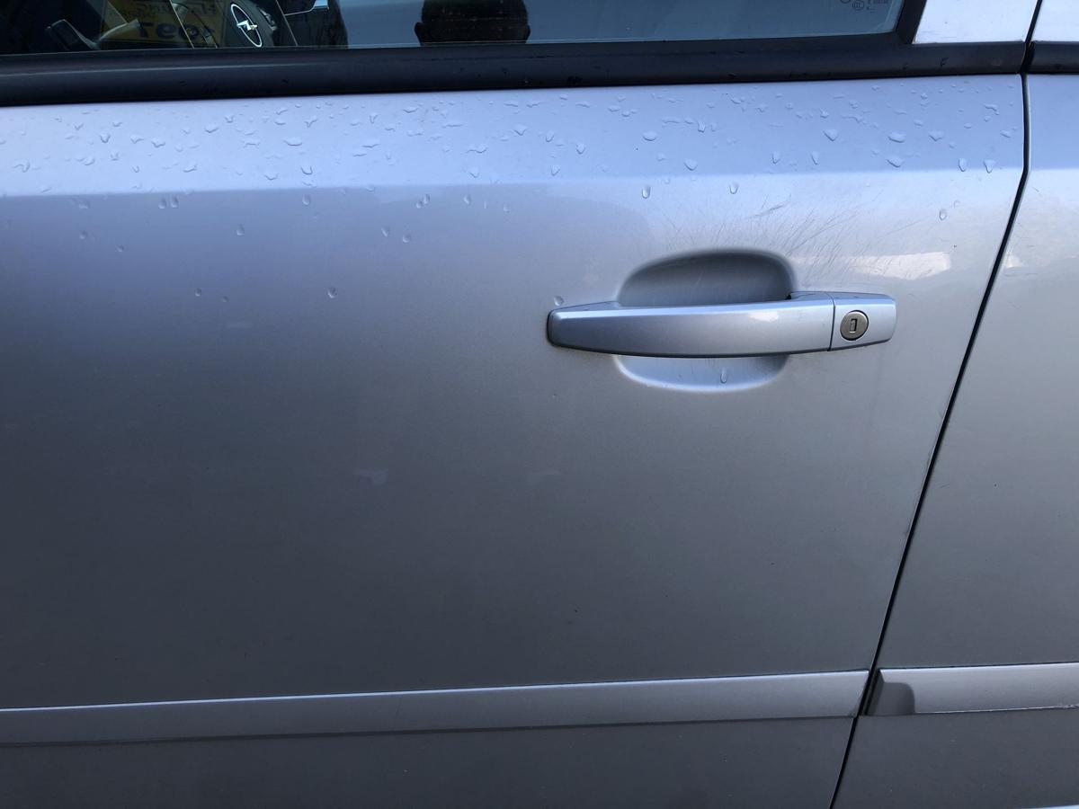 Opel Astra H Caravan T&uuml;r vorn links Fahrert&uuml;r im Rohbau 2AU Starsilber III