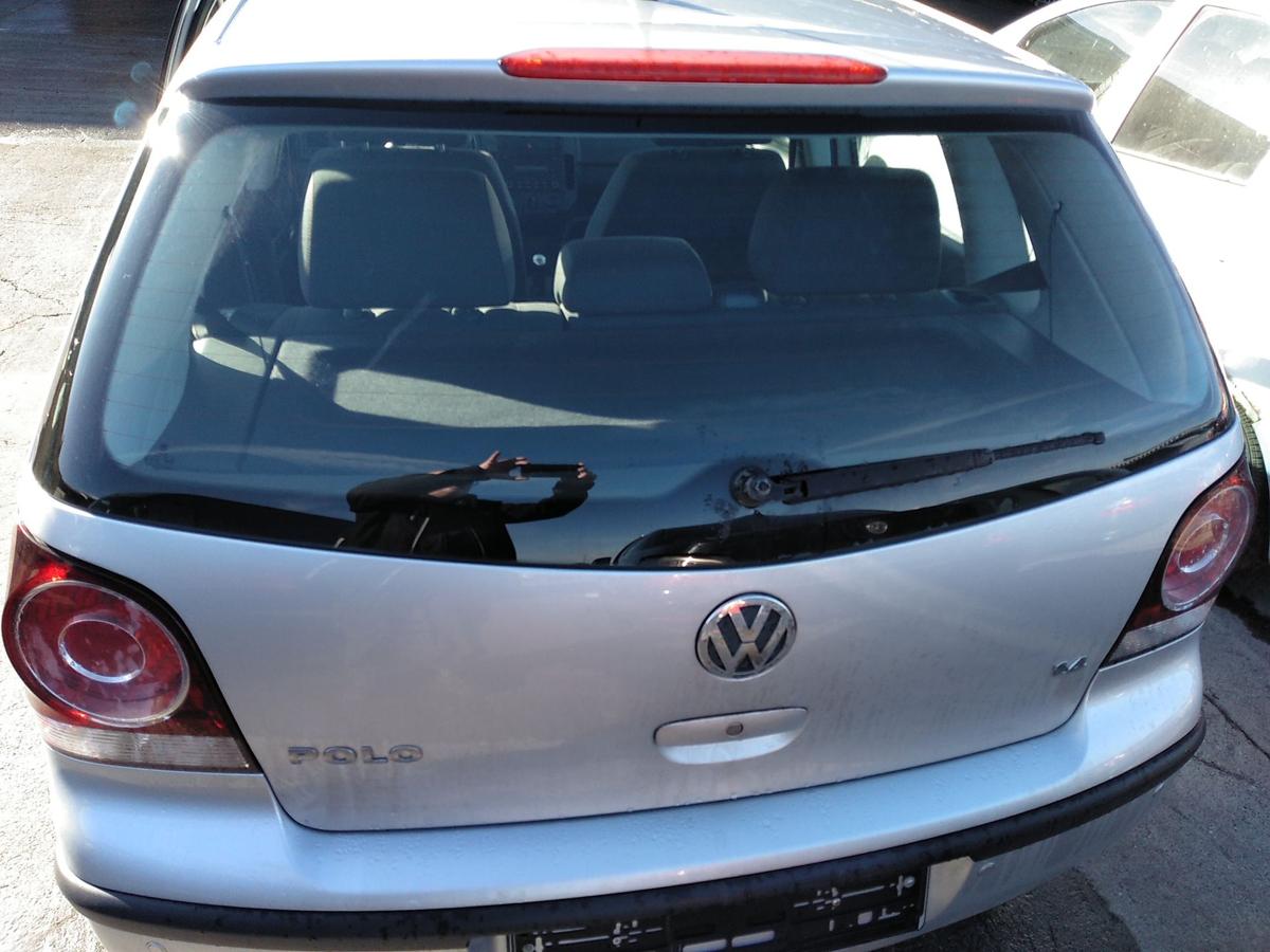 VW Polo 9N3 Heckklappe reflexsilbermetallic LA7W mit Heckscheibe Bj.2006