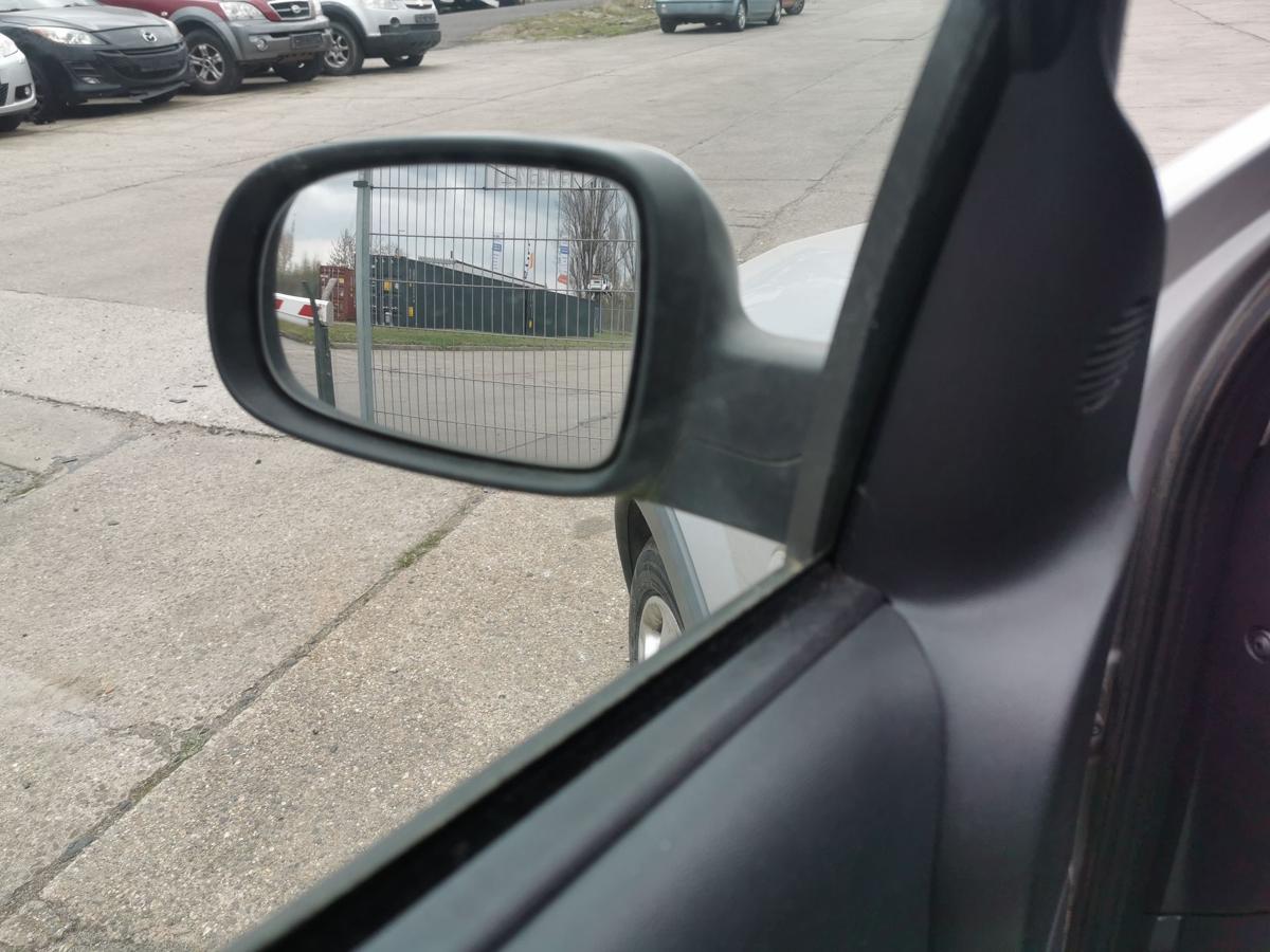 Opel Corsa C Aussenspiegel R&uuml;ckspiegel Spiegel links elektr Z157 Starsilber III