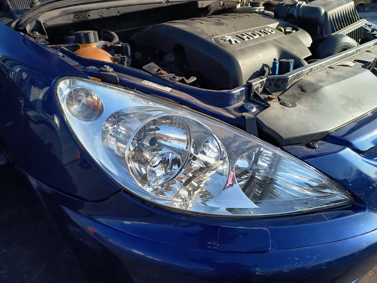 Peugeot 307 original Scheinwerfer rechts Halogen/Haupt/Licht/Front Bj 2004