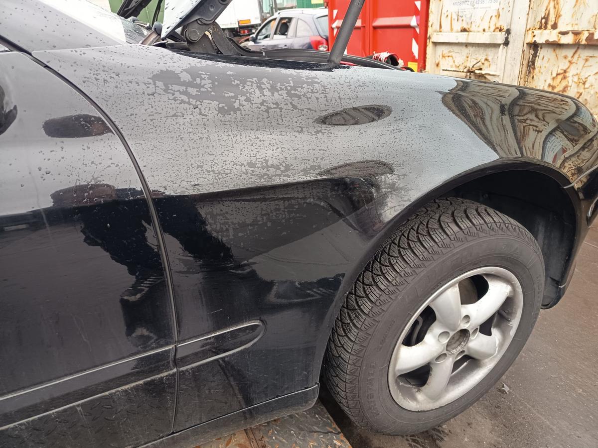 Mercedes Cl203 Sportcoupe original Kotfl&uuml;gel rechts 197 Obsidianschwarz Bj 2005