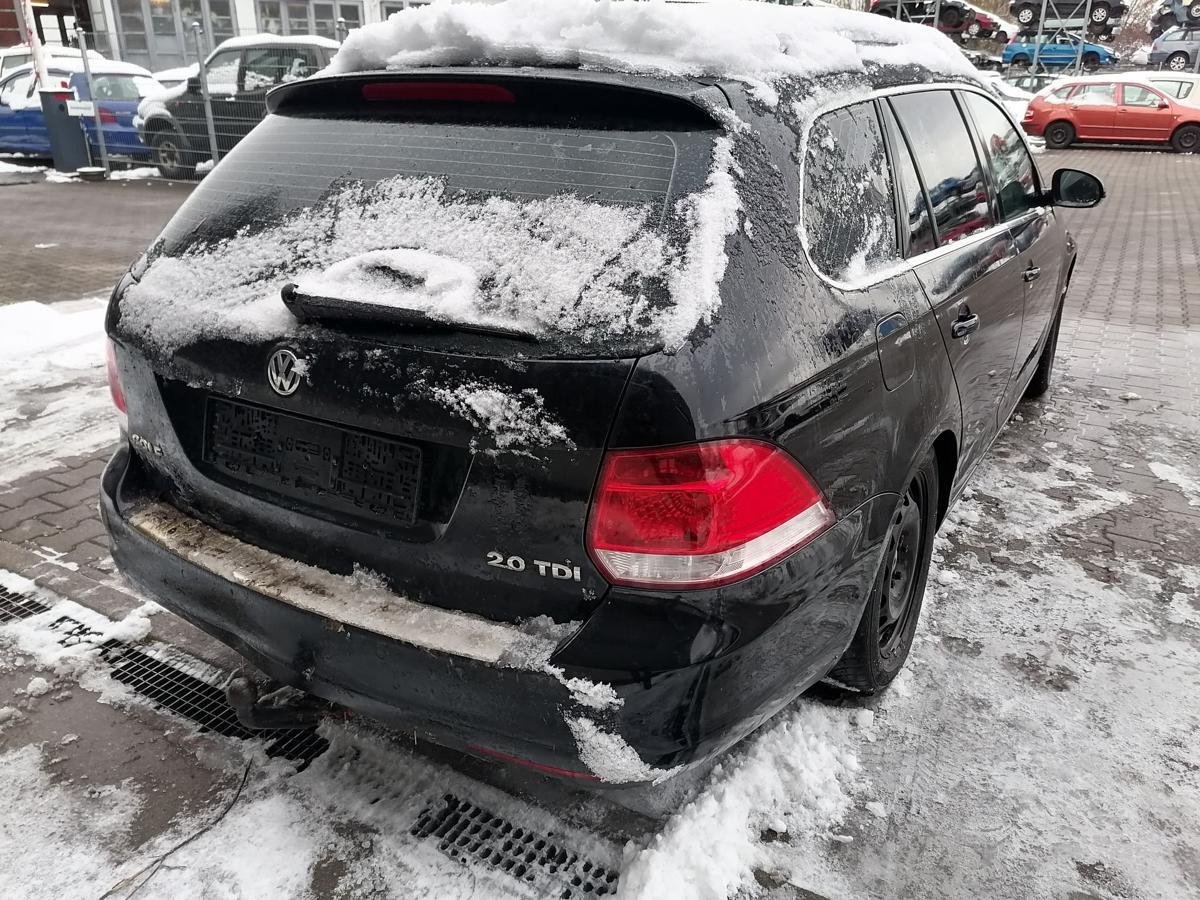 VW Golf 5 Variant original Kotfl&uuml;gel vorne rechts LC9X Deepblack passt nicht beim Flie&szlig;heck Bj.2009