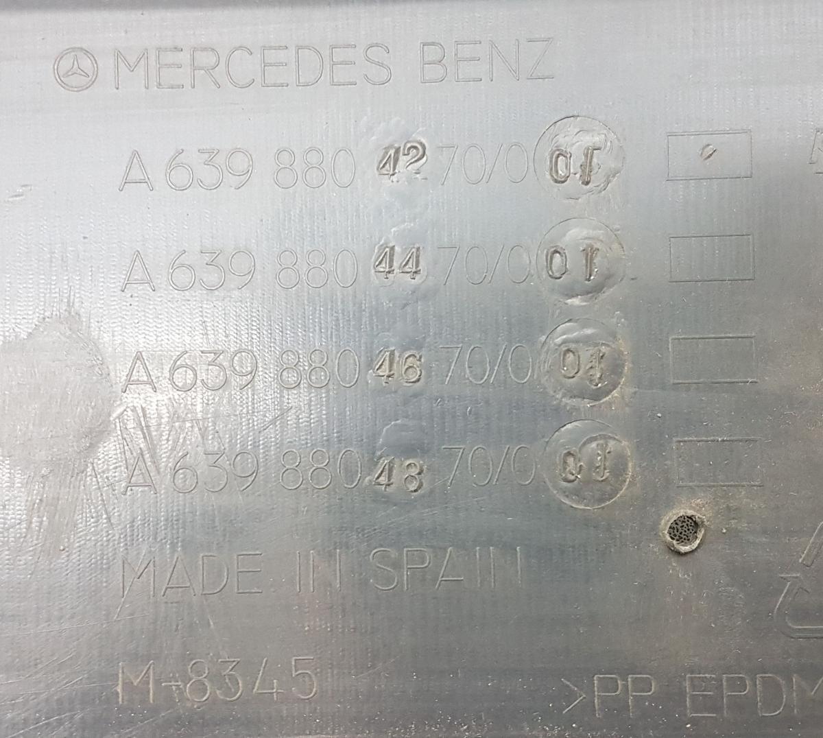 Mercedes Vito 639 Stoßstange Stoßfänger vorn A6398804270 in Arktikweiss Bj05